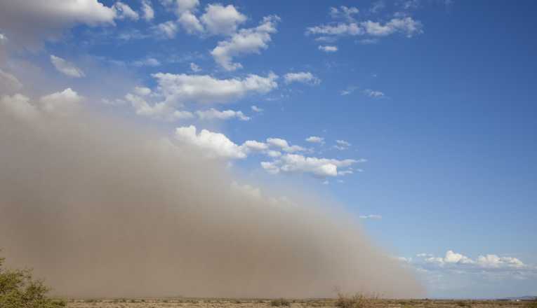 Climate change raises dust bowl specter for Southwest United States