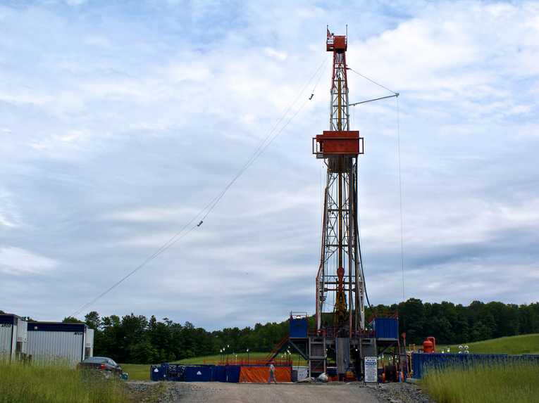 Half-way report in fracking from US DoE - full of half-measures?