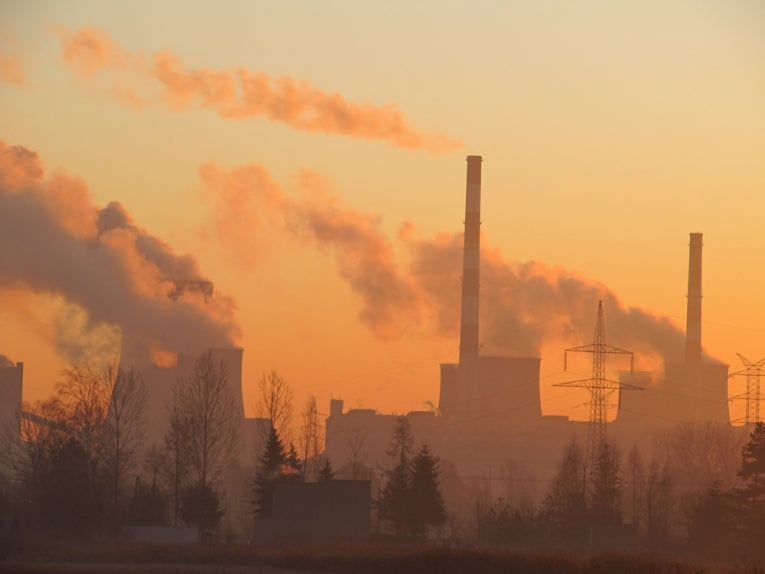 Cooler coal plant emissions are cleaner, say physicists