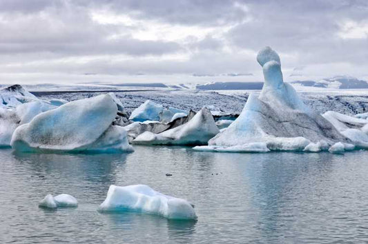 Melting icebergs linked to carbon dioxide absorption