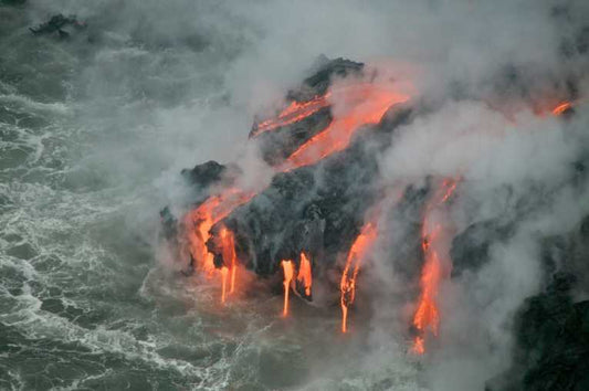 Quick mapping of underwater volcano