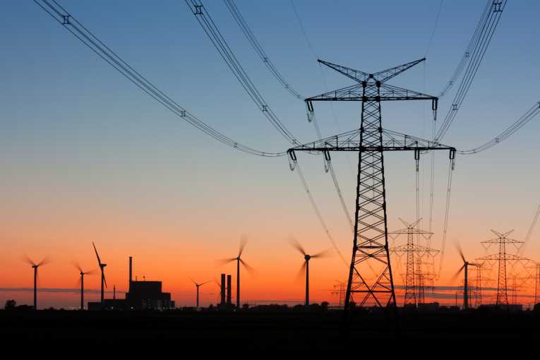 New UK draft energy bill promises cleaner energy