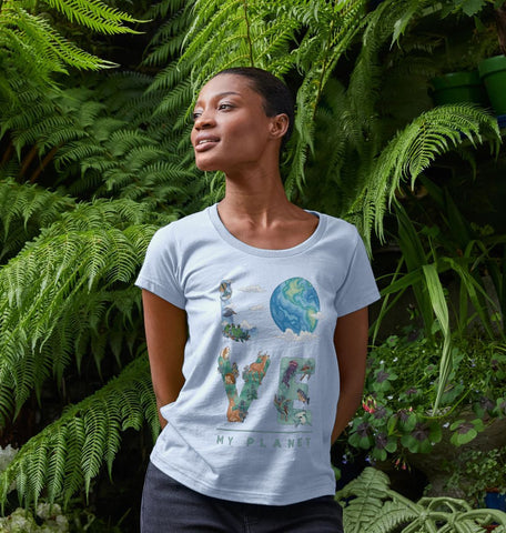 Love My Planet Women's Scoop Neck T-shirt